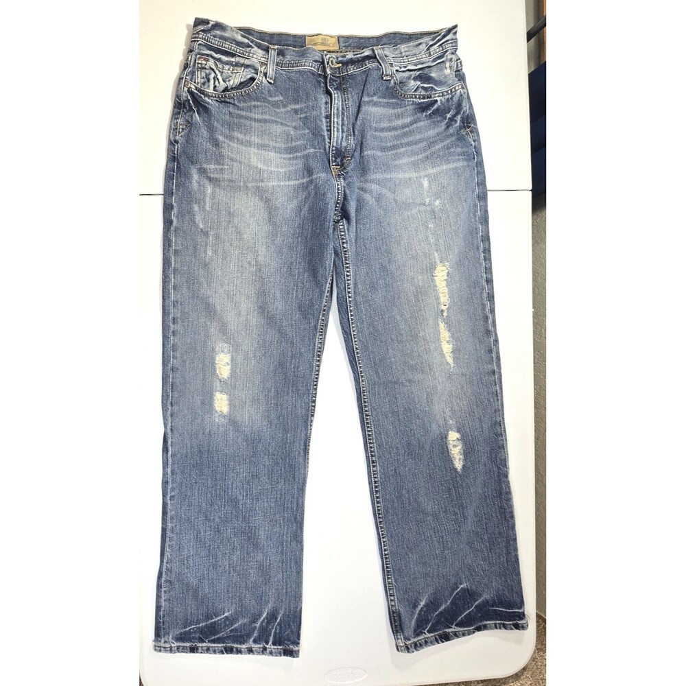 BKE Buckle Jeans Mens 38R Straight Leg Blue Medium Wash Denim Distressed 38x31